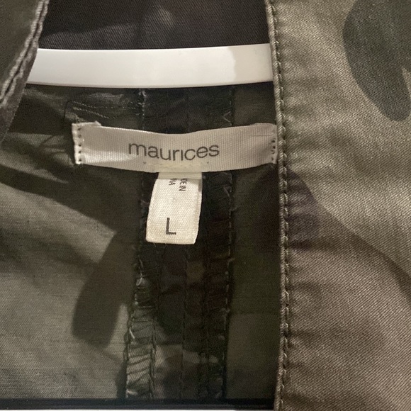 Used Camo Zip/Drawstring Vest - Picture 2 of 3